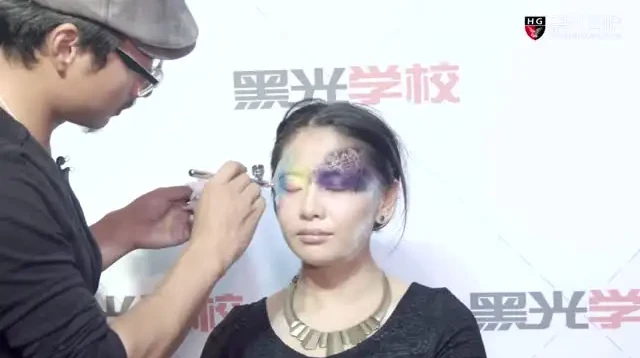 李泽亲授：5课时快速掌握喷枪化妆技巧课程