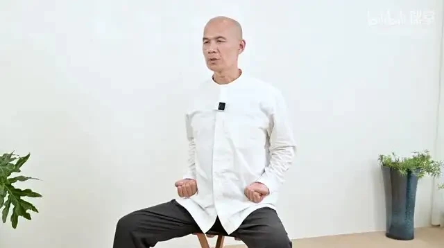 古法八段锦完整教程:文武双修补元气,系统调理亚健康