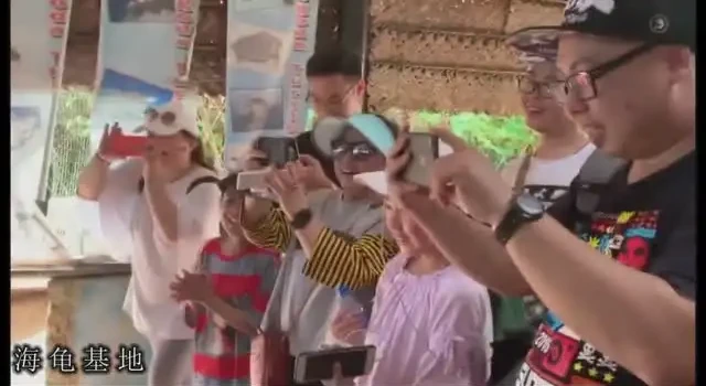 王芳知识脱口秀全集：历史人文与科学趣闻一站式听个够