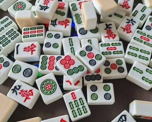 麻将技术训练与技巧视频 听牌十三张拆搭位置战 年前多练练赢几万