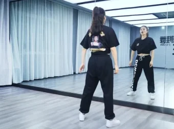 294节爵士舞系统课：舞感训练与热门成品舞教学