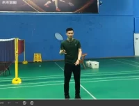 李宇轩：10课精通羽毛球双打发球接发技巧