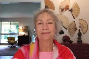 奥南朵《财富心理课》：打破财富枷锁，开启财富心理成长之旅