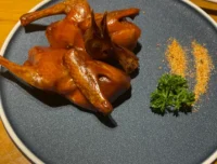 玻璃乳鸽全套配方超详细讲解：从选鸽到腌制全拆解