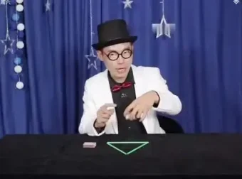 18堂近景魔术视频教程：掌握多样魔术技巧