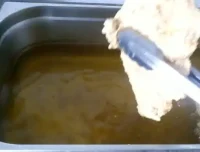 炸货美食技术全攻略：从肯德基风味到韩式炸鸡