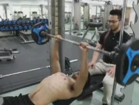 苗院长胸肌训练课程：激活调整与器械动作详解